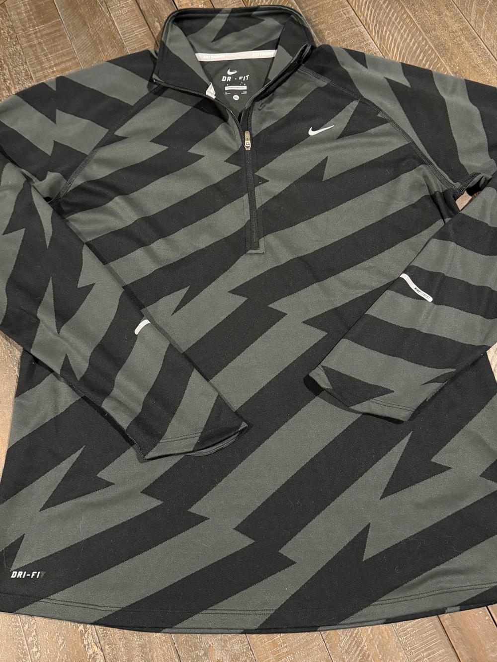 Nike Black & Dark Gray Dri-FIT Quarter-Zip Training Pullover